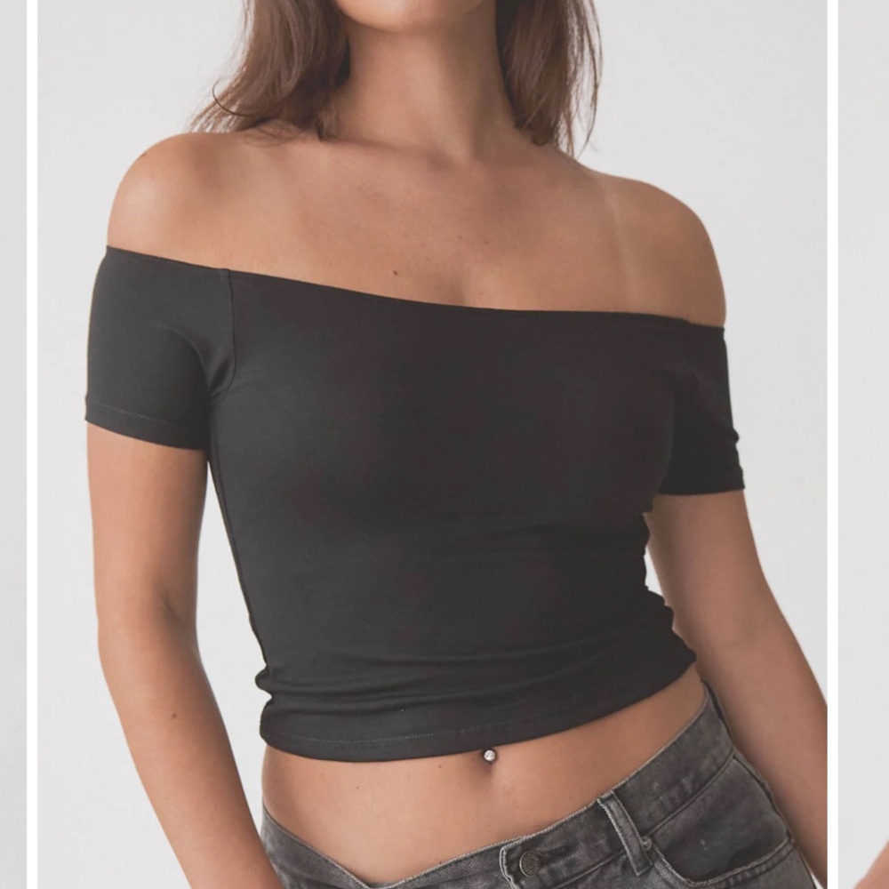 NWT Klassy Network 3XL Braless Solid Off The Shoulder Short Sleeve Brami